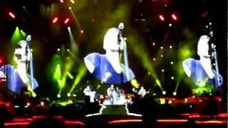 Coldplay - Yellow (Live Hannover 22.09.2012)