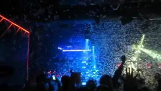 Robbie Rivera at Lit Ultrabar