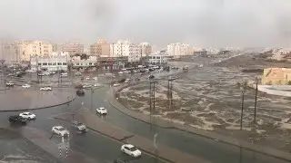 Random acts of kindness! Rain ☔️ in Muscat
