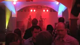 Geige Duo buchen? Smells like teen spirit - K&uuml;nstler buchen auf www.artistenfuerdich.de