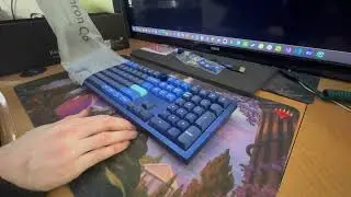 Keychron Q6 Unboxing