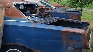 Mopar parts and cars in the Midwest. Superbees, Coronets, Barracuda and more.