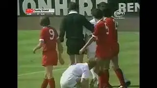 PURE THUGGERY! JOHNNY GILES PUNCHES KEVIN KEEGAN 1974 CHARITY SHIELD LIVERPOOL VS LEEDS UNITED