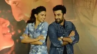 Ranbir Kapoor & Deepika Padukone Take Love Chemistry Test!