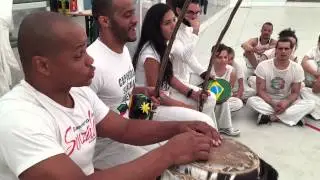 Mestre Amendoim Capoeira Senzala Italia.