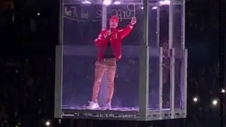 Justin Bieber - Entrance: Mark My Words - LIVE in Hamburg 14.11.2016