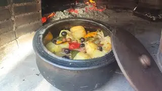 Очень вкусно !!! Баранина и овощи в дровяной печи в терракотовой посуде. ASMR
