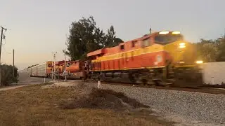 FEC TRAIN 105 @ Riverview Dr Crossing @ 6:08pm 1/23/26 