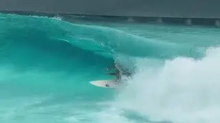 Expert Barrel na Surfland, Garopaba, Santa Catarina, Brasil.