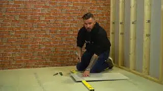 Cutting Hardie&reg; Backer 12mm: Score & Snap thin edges