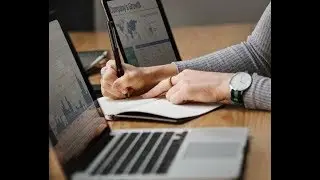 HOW TO PROTECT YOURSELF FROM MARKET VOLATILITY