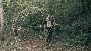 Bulgaria Bushcraft - Making a natural dome shelter (teaser)