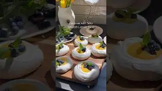 Pavlovas with Silky Smooth Lemon Curd 🍋