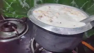 Radhe Krishna YouTube family Ghar ke Swad mein ban rahi hai khir dudh aur chawal 🙏🌹
