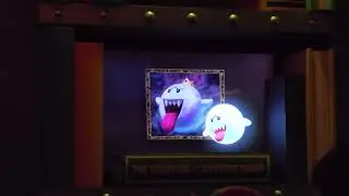Pulled back view of King Boo hologram at Super Nintendo World Japan