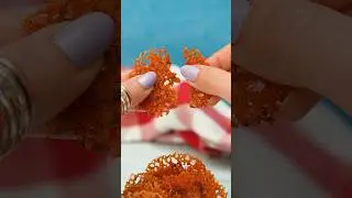 1 Minute Microwave Cheese Crisps 🧀 #Shorts #Foodie #FoodHack #Snack #Cheese #MicrowaveRecipe #Yum