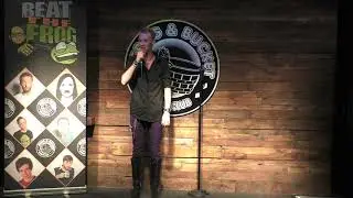 Andrew Grogan @ frog and bucket manchester!