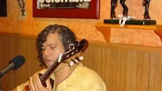 RobRiv performs Malague&ntilde;a 2 Oct 2013