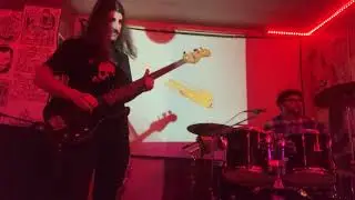 Dead Wet Speaker - The Crystal Mop - 12/31/2025 - Live at PubeHQ