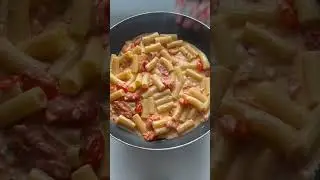 Creamy Pancetta Pasta 🤤