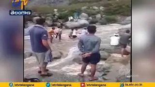 Locals Rescue 4 Children Trapped | in Flash Flood in Himachal Pradesh's Chamba