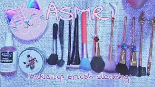 ASMR Make Up Brush cleaning (Whispering, water Sounds, Rubber Gloves, scratching)