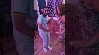 Dominicanos bailando Bachata on2 en Madrid