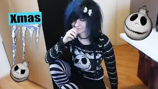 How To Dress Emo On Christmas
