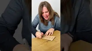 Шалость с электрошоковой ручкой #шорты