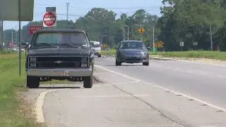 What to do if your car is broken down on the side of the road