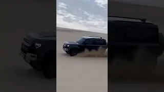 LANDROVER DEFENDER STUNT IN DESERT #RangeRoverinformation #Shorts #LandRover