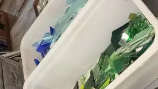 Cutting stained glass for mosaics