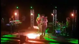 Slow Gold live Collywood