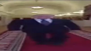 Thick Putin walking meme