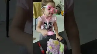 Доктор Каролина,лечим мишку