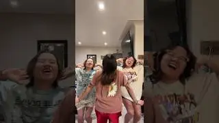 Ah ah ahhh yeahhh~ #tiktok #triplets #barbie #barbiegirl #trend #shorts