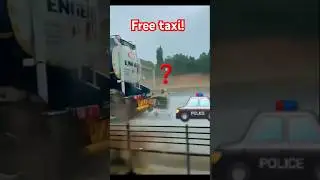 Free taxi! #extreme #dangerous#danger #dangerousdriving #live