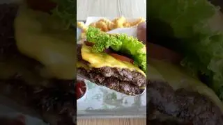 NY loves shake shack delicious burgers crinkle cut fries mango passion juice #food #burger #shorts