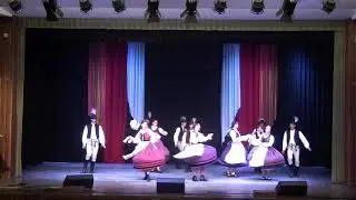 Zselic Táncegyüttes, Hajadonna: Vajdaszentiványi: Adj egy csókot ügyesen