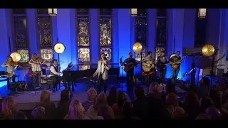 My Worth Is Not In What I Own (Feat. Fernando Ortega ) - Keith & Kristyn Getty