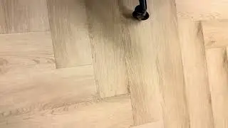 WOODFINN VINYL HERRINGBONE FLOORING  - Beige oak 2012H / 6,5 x 128 x 640 mm CLASS 33