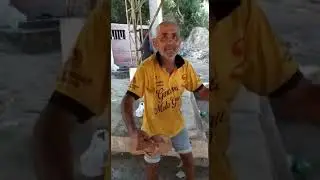Pirrola o velho mais bravo do mundo