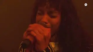 Willow lipstick live