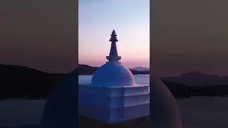 **Sunset at Lake Baikal. Stupa of Enlightenment on Ogoy Island 🌅**