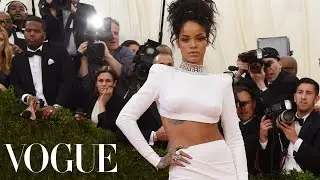 An Emotional Rihanna Discusses Her CFDA Award With Andr&eacute; Leon Talley