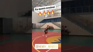 Cesta do meio da quadra