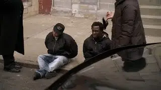 Chris & Snoop Get Caught With A Gun - The Wire S4 E13