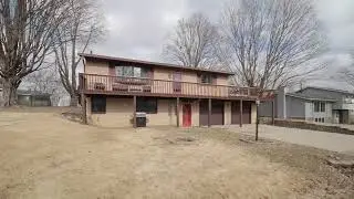 Tour This Coal Valley IL Home | 514 E 22nd Ave