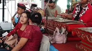 SEKAR LARASATI  feat  DIMAS JONY  &HENY P & MB NDANIK S