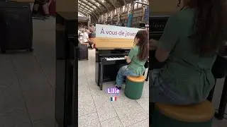 #pianoengare #українцізакордоном #музика #франція #вокзал #поезд